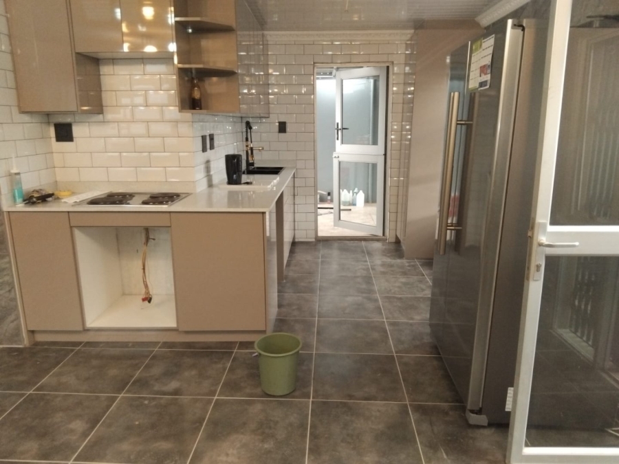 3 Bedroom Property for Sale in Voorbrug Western Cape